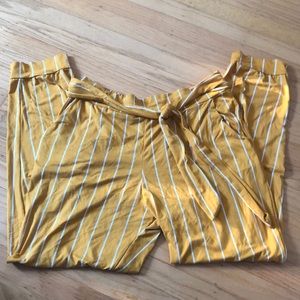 Used! Comes from a Smoke Free Home